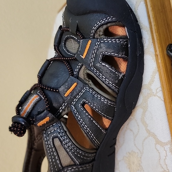 Sonoma Outdoor Summer Sandals - Picture 2 of 7